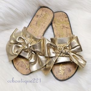 Gigi bow sandal